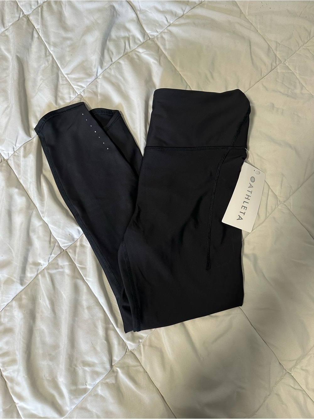 Athleta women’s 7/8 leggings- NWT